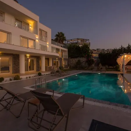 Βίλα Front Superb Villas