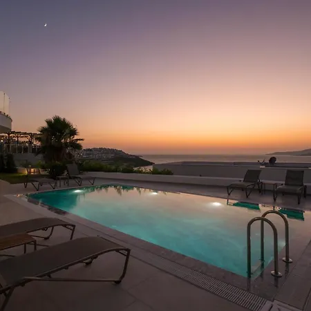 Front Superb Villas Βίλα